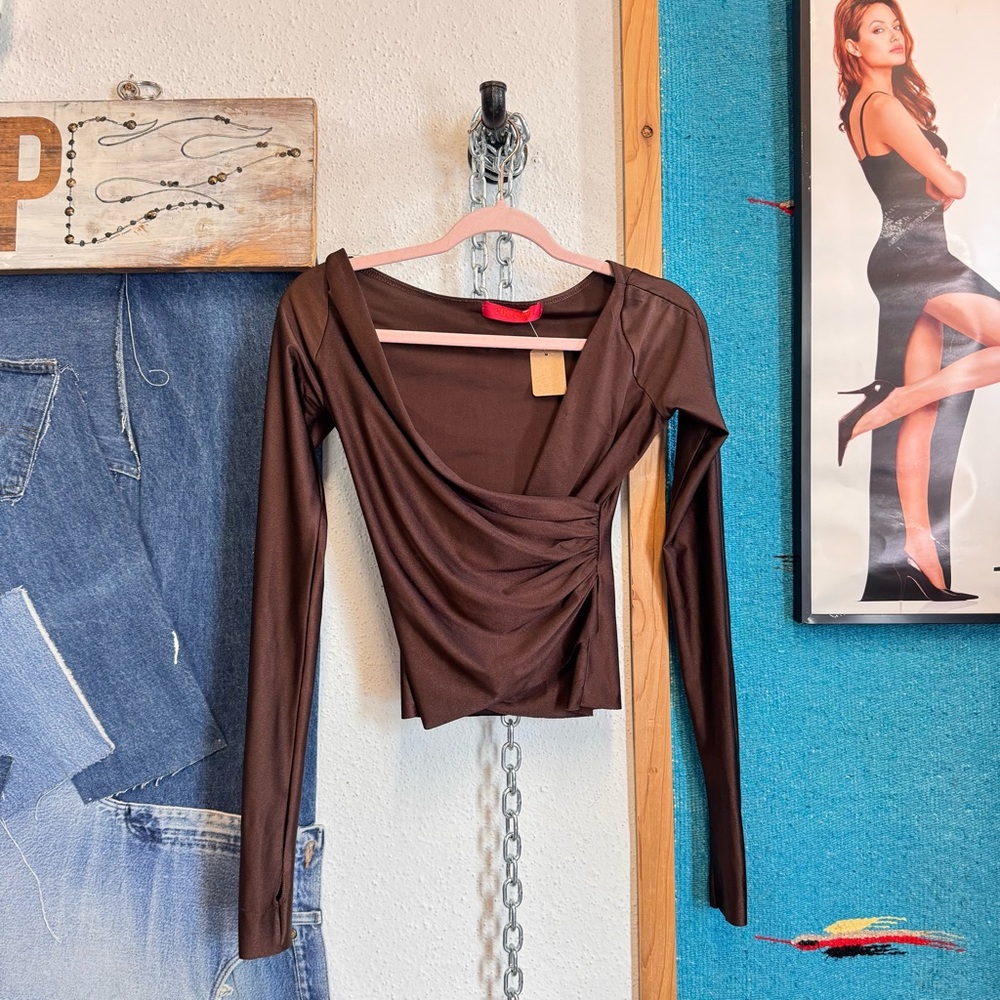 Brown Long-Sleeve Ruched V-Neck Crop Top